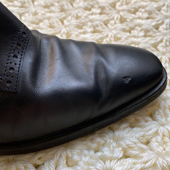 Vintage Ferragamo size 7 black ankle boots. - Picture 8 of 12